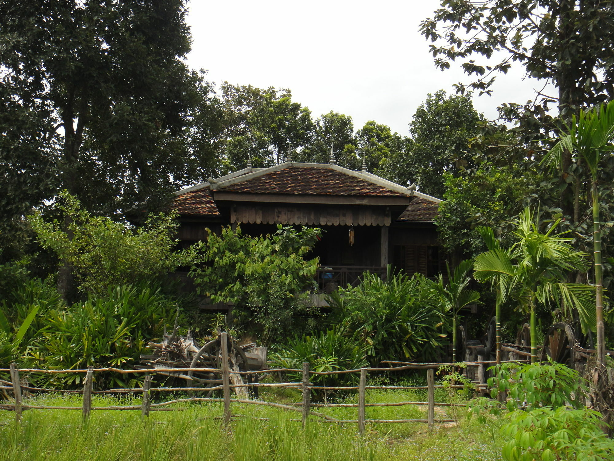 The Bong Thom Homestay Siem Reap Exterior foto